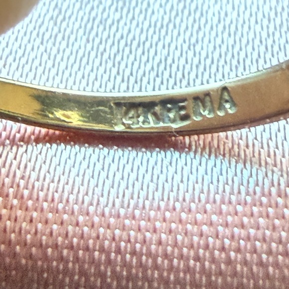 /traded/14K Gold Bypass Ring with Blue Sapphires and Diamonds - Picture 7 of 10